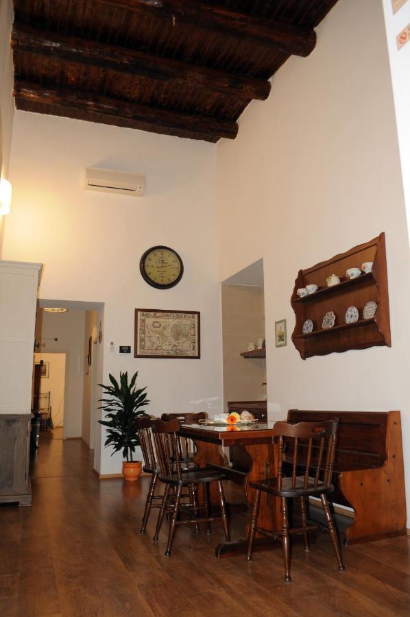 Napoli Pietrasanta Lt Bed & Breakfast エクステリア 写真