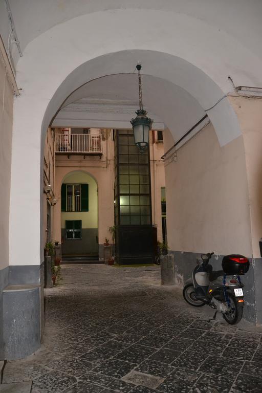 Napoli Pietrasanta Lt Bed & Breakfast エクステリア 写真